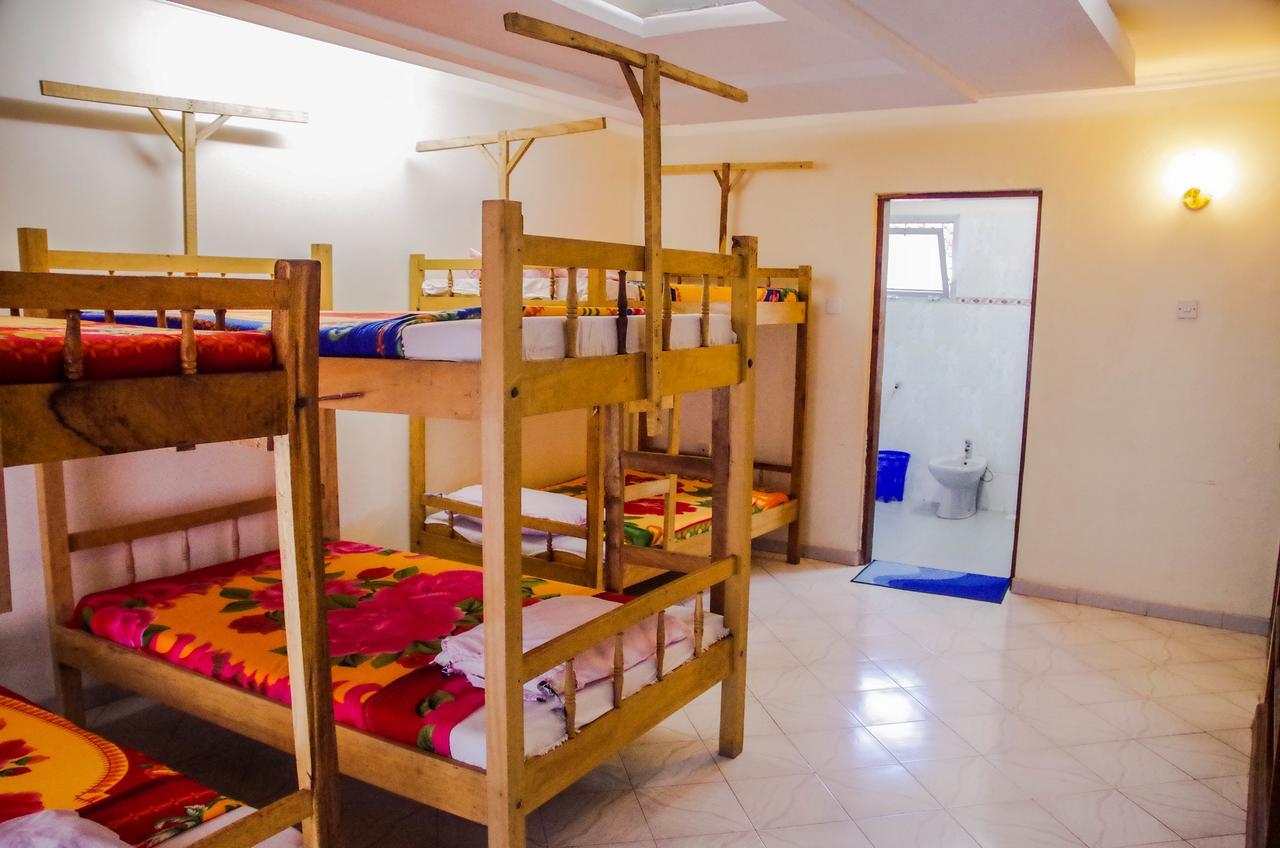 Wakawaka Hostel Аруша Екстериор снимка