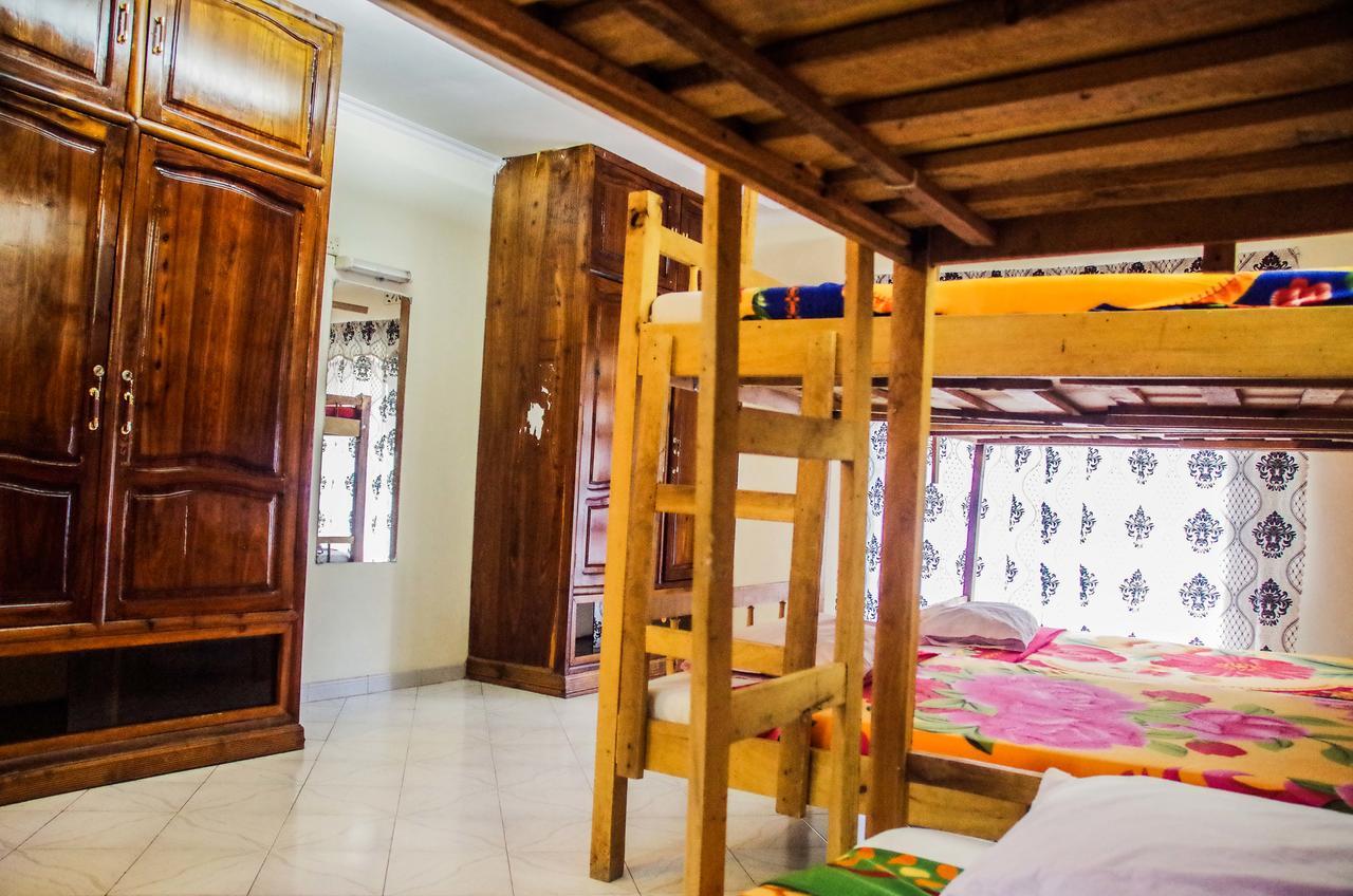 Wakawaka Hostel Аруша Екстериор снимка