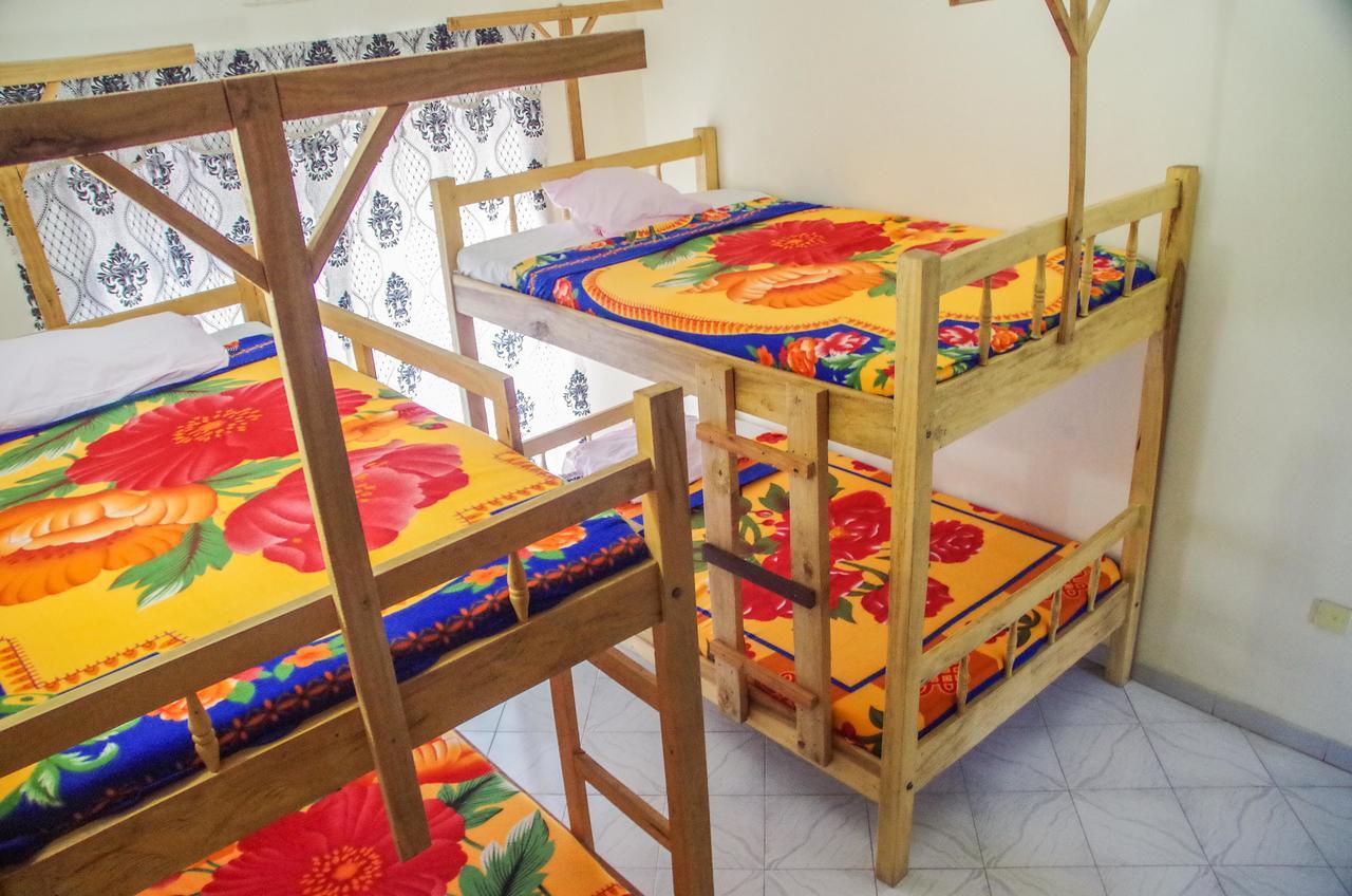 Wakawaka Hostel Аруша Екстериор снимка