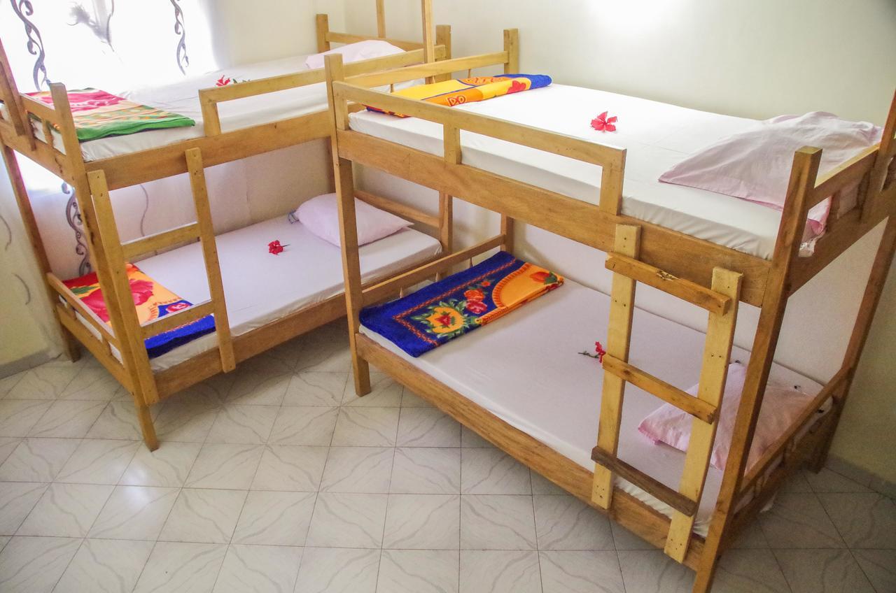 Wakawaka Hostel Аруша Екстериор снимка
